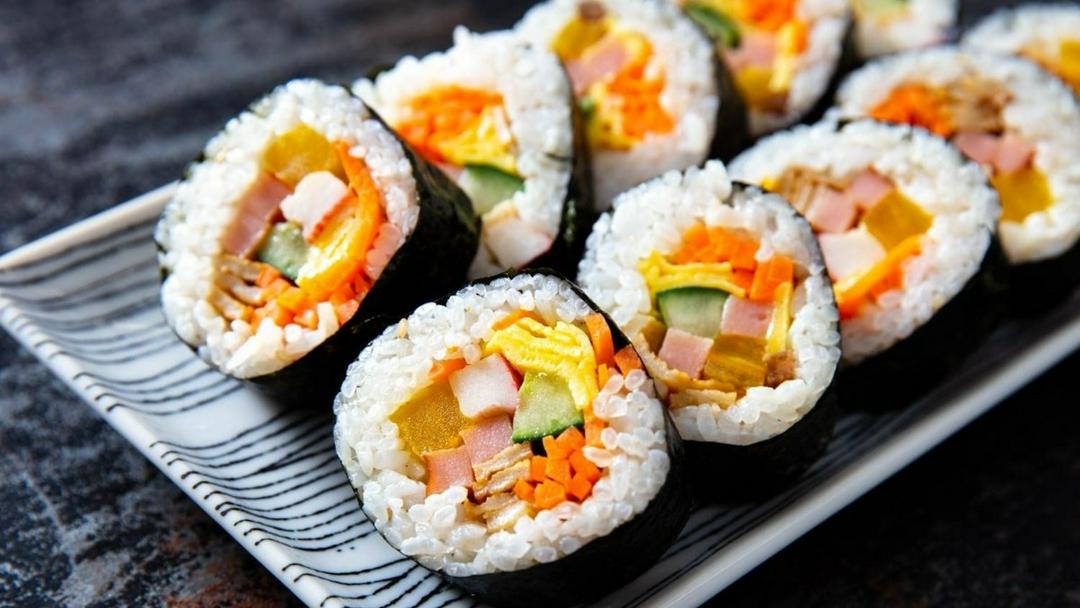 kimbap-cha-ca-thanh-cua