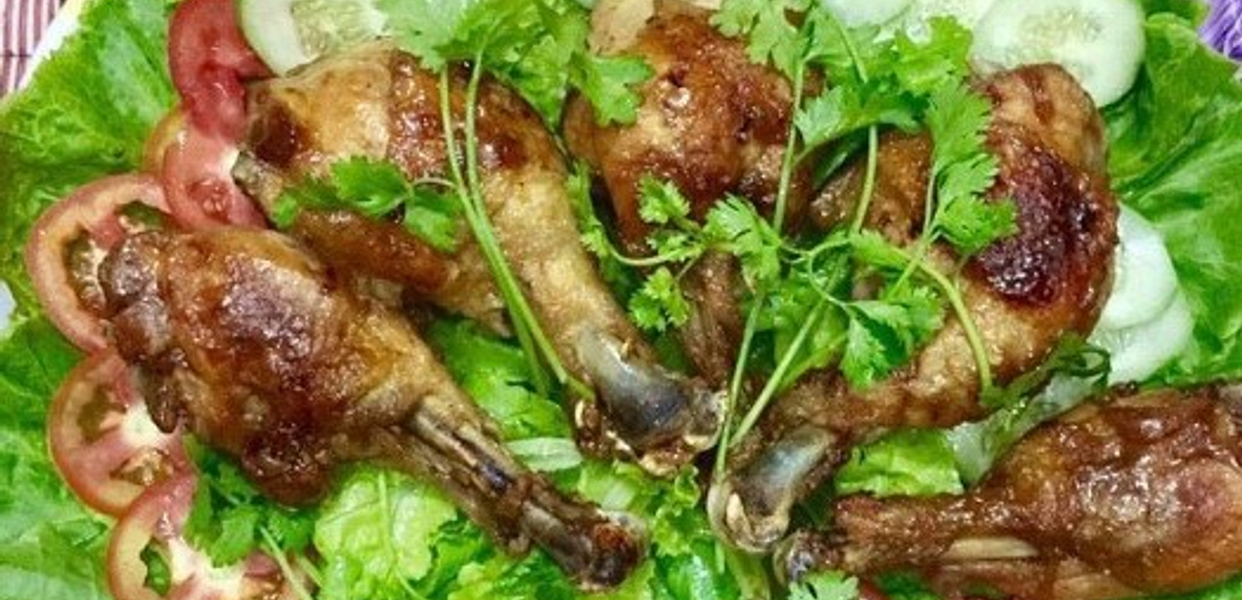 bep-nha-com-van-phong-huynh-man-at