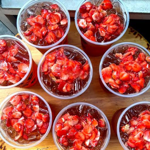 com-ba-roi-tra-dau-sieu-to