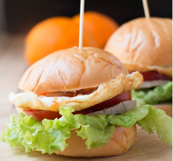 hamburger-trung-cha-big