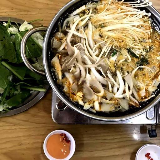 lau-rong-bien-nam-3-nguoi