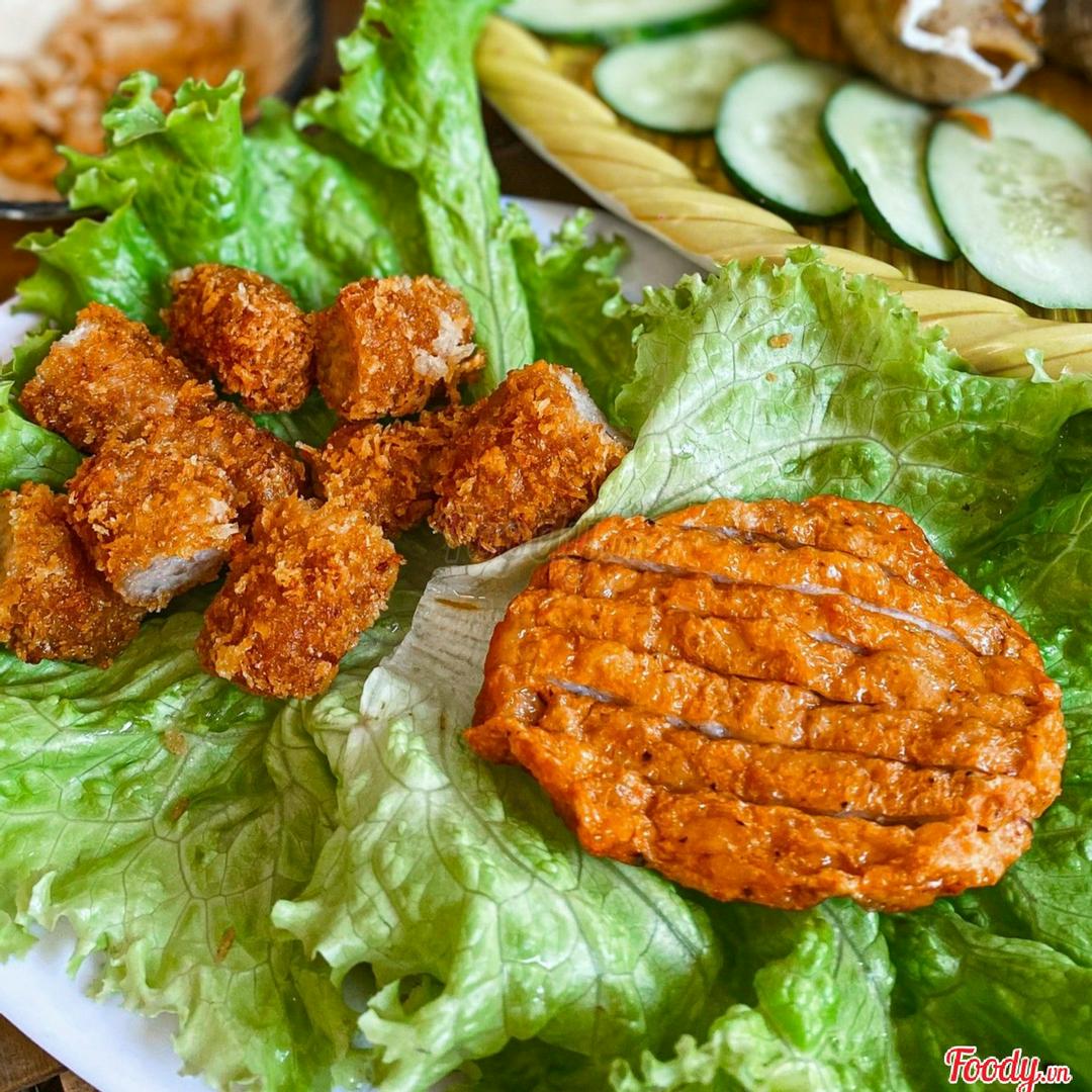 bun-au-nem-chua-cha-com