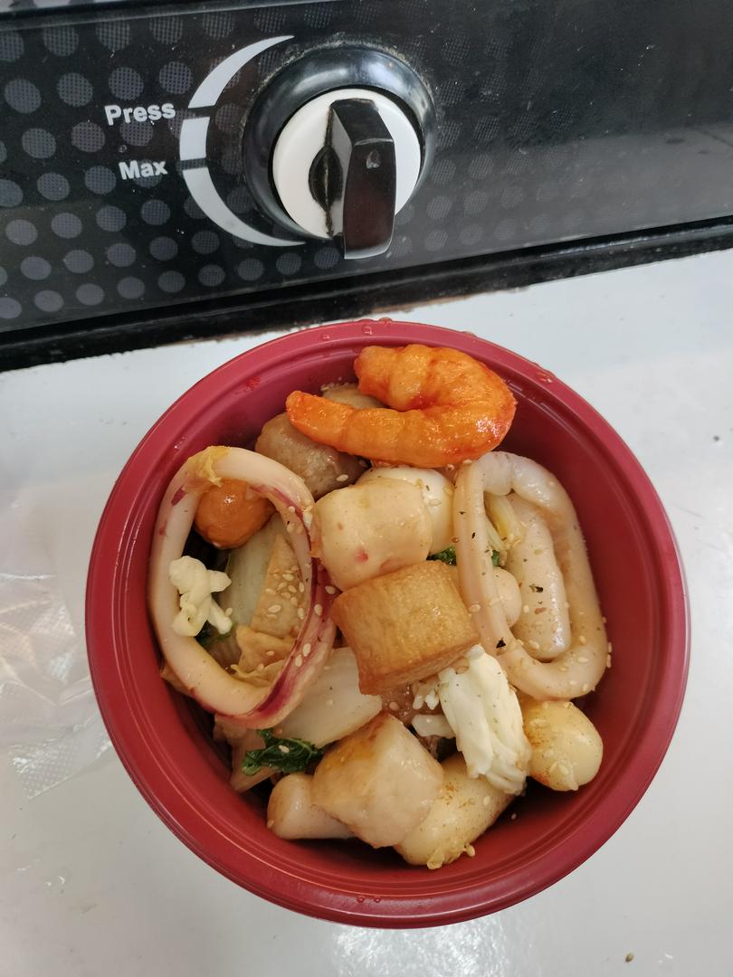 banh-gao-cay-hai-san-muc-vong