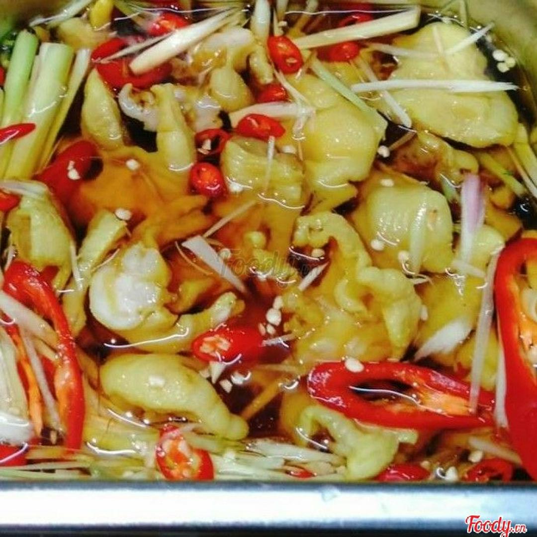 chan-ga-xa-tac-rut-xuong