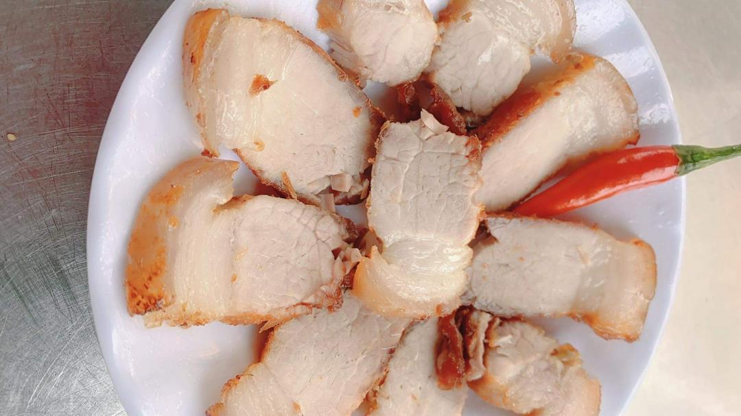 com-thit-ba-roi-chien-xa