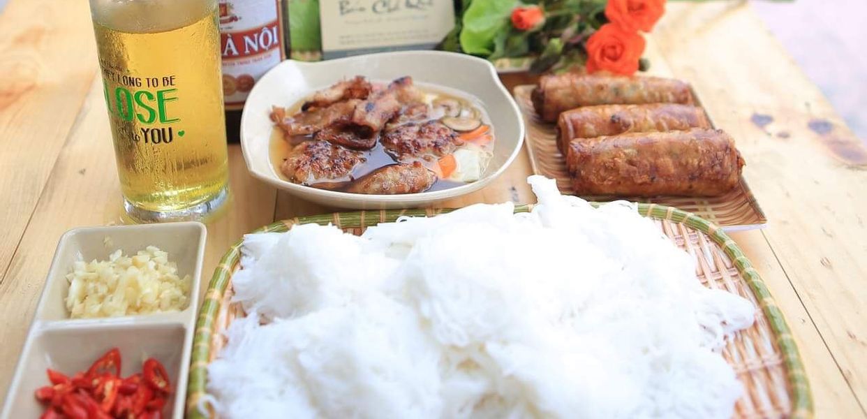 bun-cha-que-ngo-ba-trieu