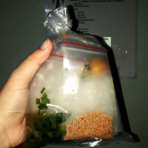 banh-trang-mo-hanh-trung-cut