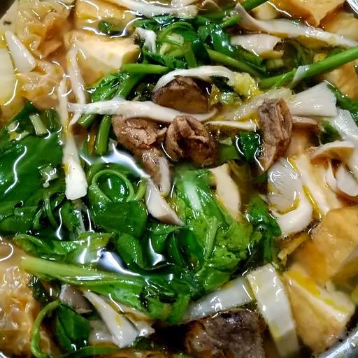 lau-de-chay-nam-6-nguoi