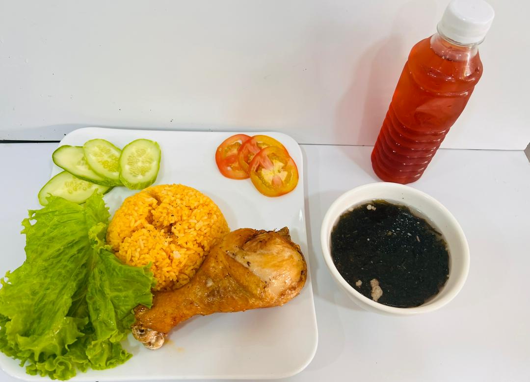 com-ga-xoi-mo-nho-canh-rong-bien-sam-nha-nau