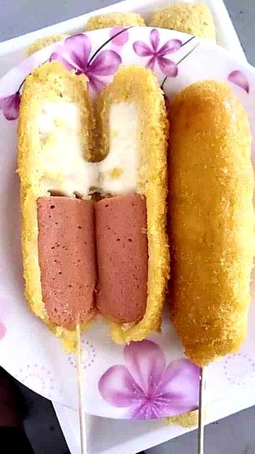 hotdog-xuc-xich-pho-mai-2-cay