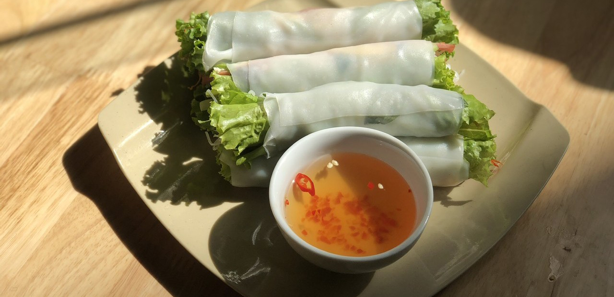 bep-quyen-bun-suon-chua-mi-ga-tan-tran-binh