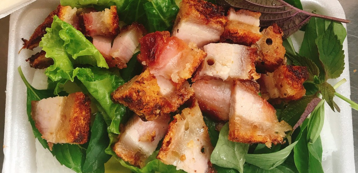 banh-mi-heo-quay-a-cuu-le-quang-inh