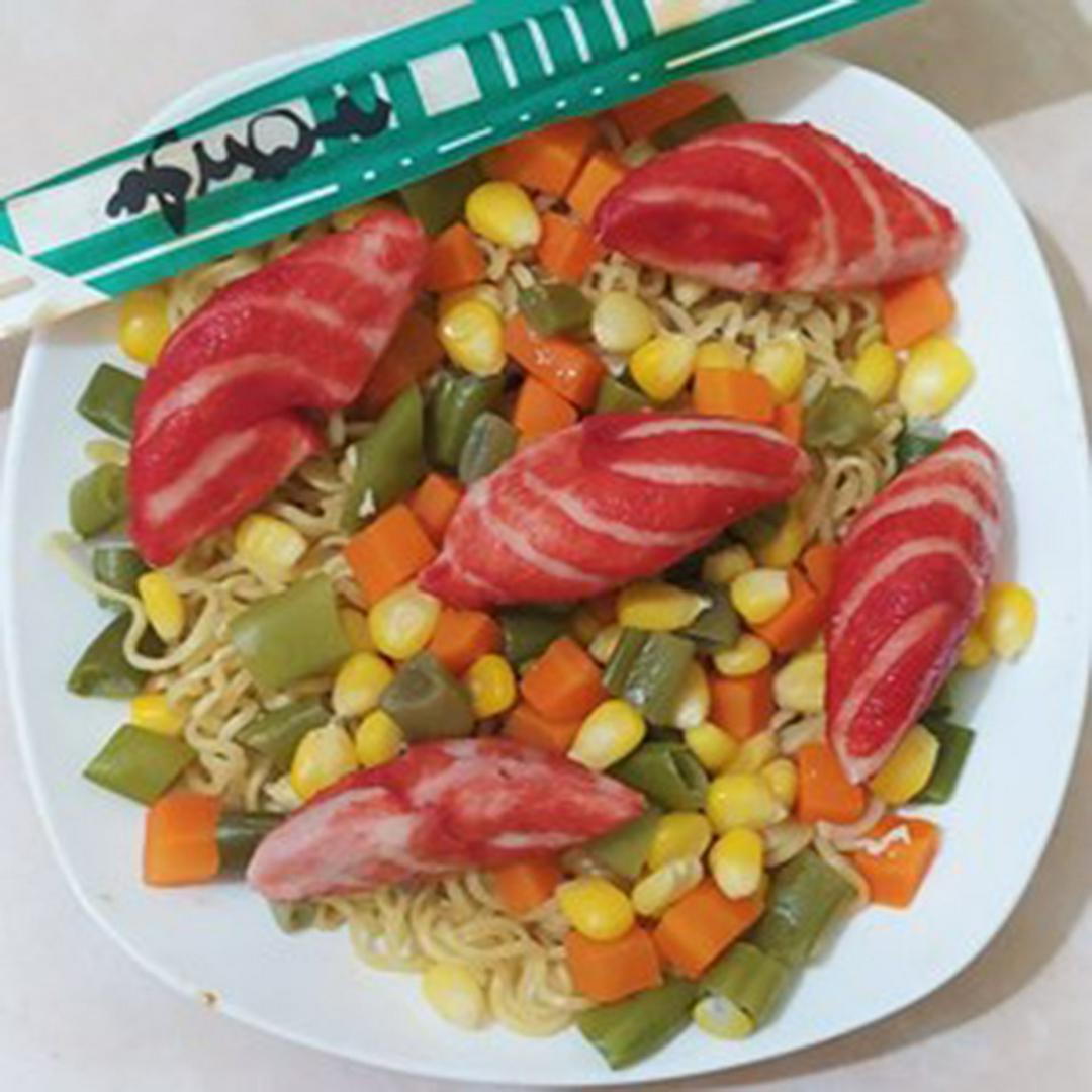 mi-tron-indomie-so-iep-rau-cu