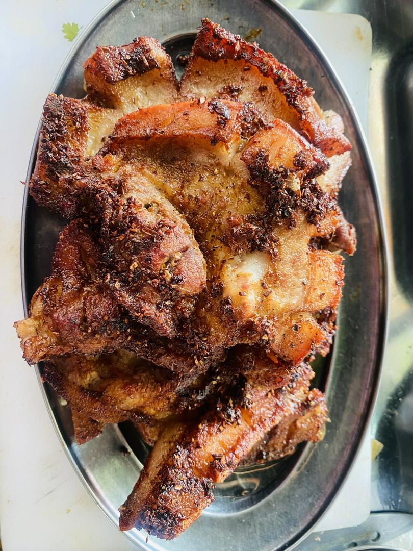 com-ba-roi-chien-sa-ot