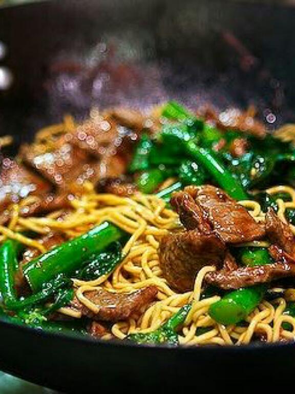 my-xao-bo-rau-cai-ngot