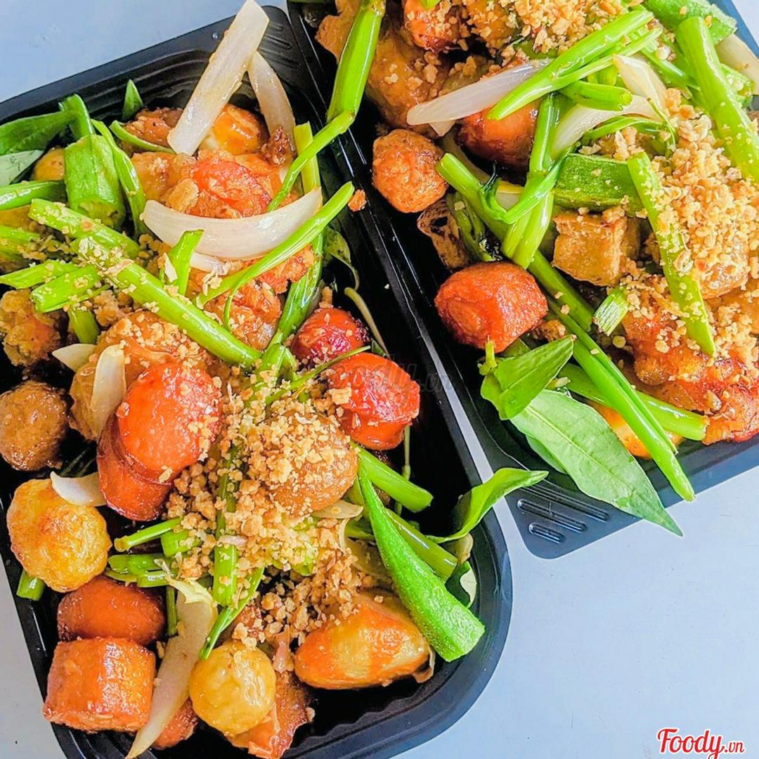 thap-cam-ca-vien-chien-sot-bo-cay-lon