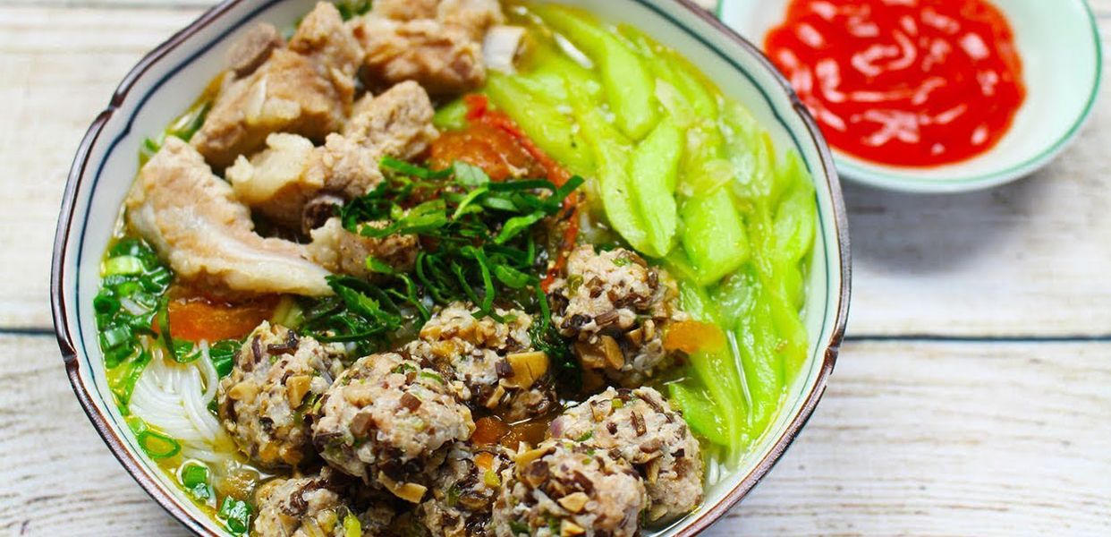 bun-doc-mung-gia-cay-nguyen-binh-khiem