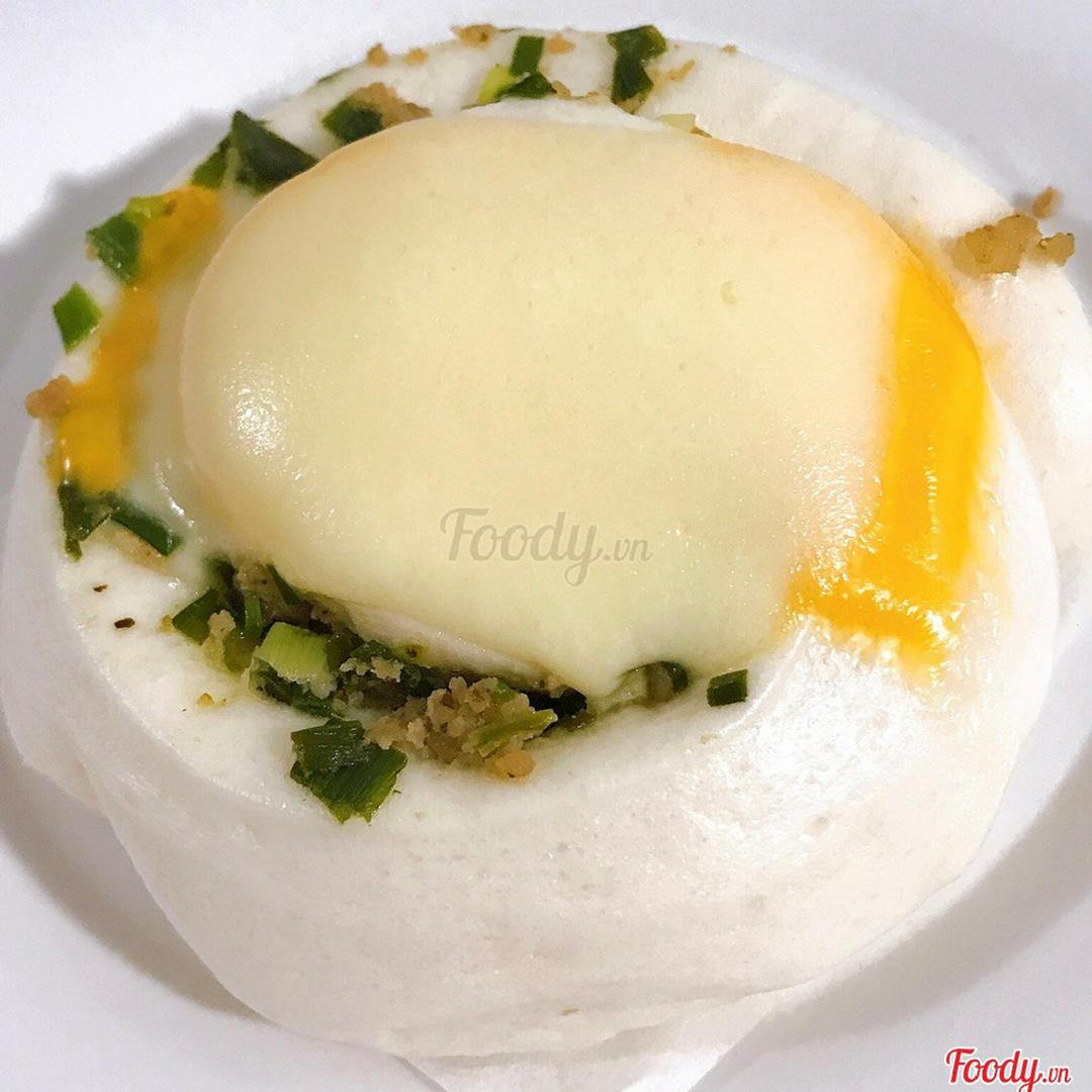 man-thau-cuon-hanh-thit-bam-pho-mai-keo-soi-hap