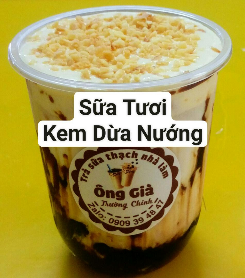 sua-tuoi-uong-nau-kem-trung-dua-nuong