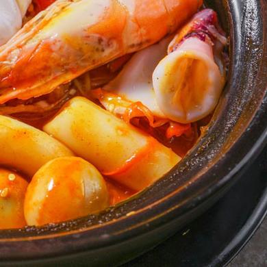 mi-tron-tokbokki-banh-gao-hai-san