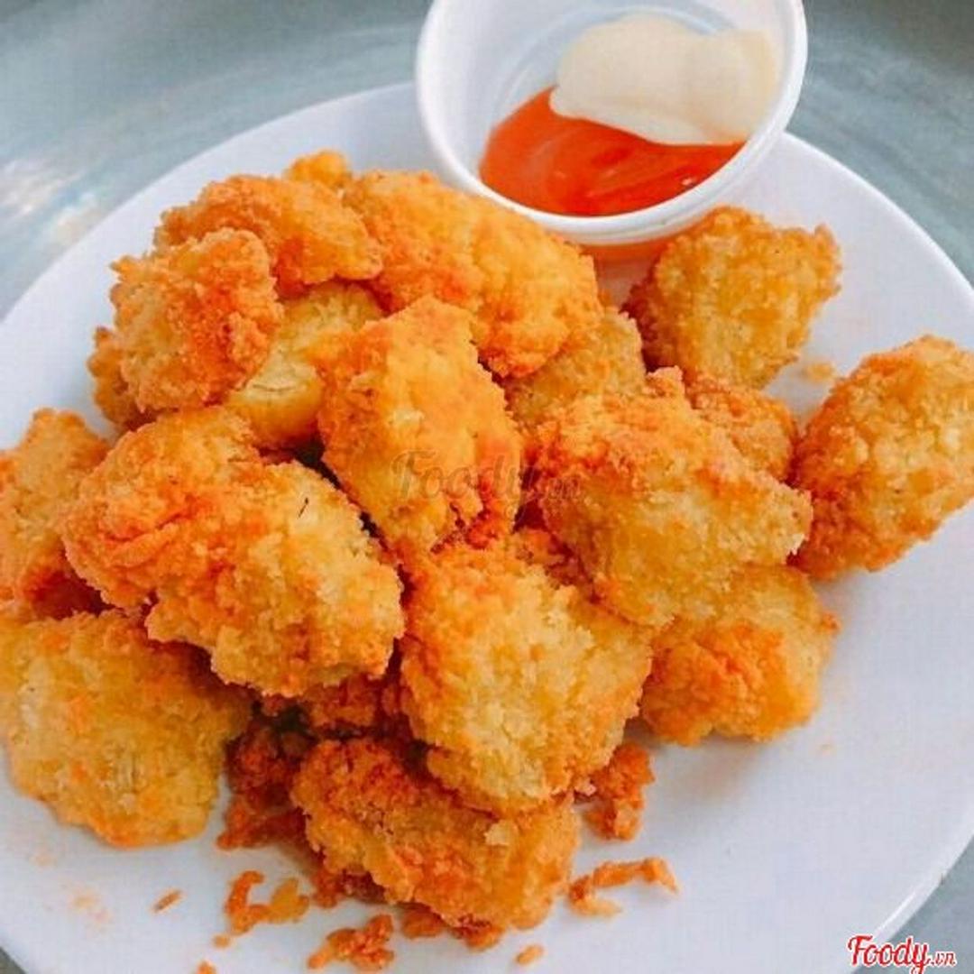 ga-vien-gion-lac-pho-mai