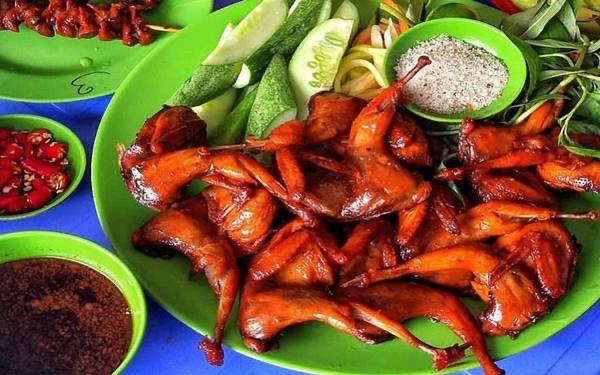 set-chim-cut-chien-3-con