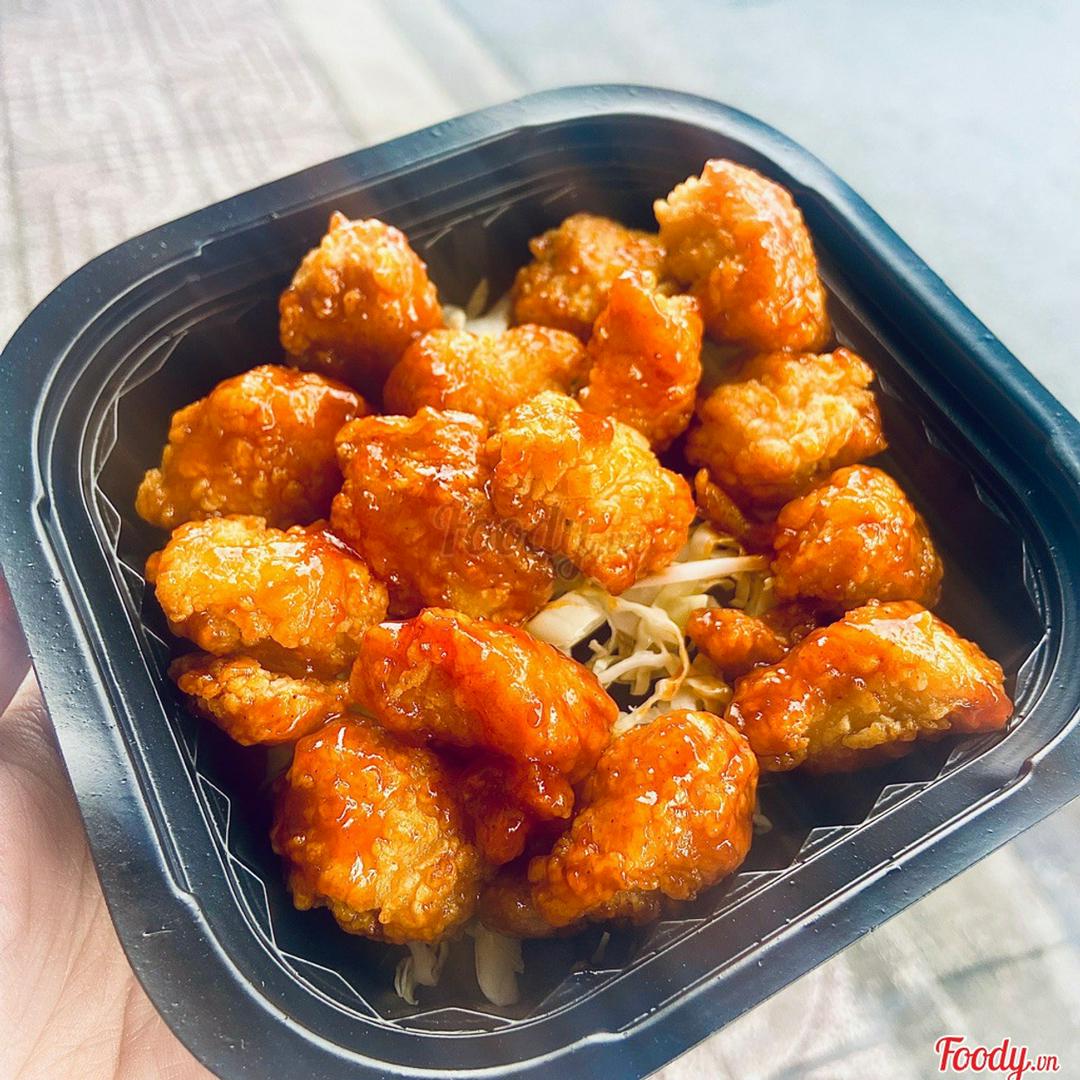 ga-vien-sot-cay-han-quoc