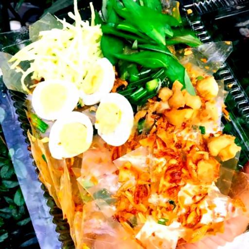 banh-trang-tron-muoi-mo-hanh