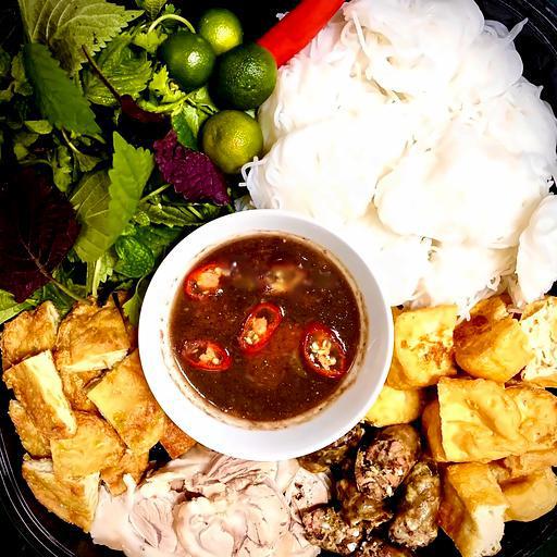 bun-au-mam-tom-thap-cam