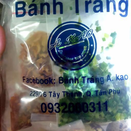 banh-trang-muoi-hanh-tu-tron-lon