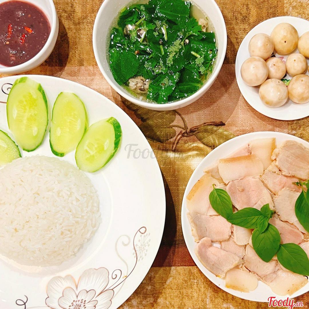 com-thit-luoc-ca-phao