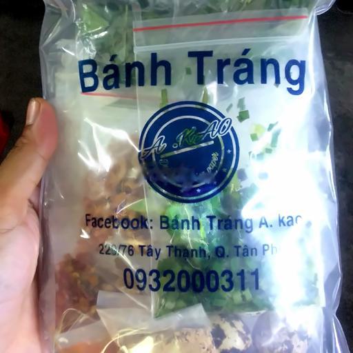 banh-trang-muoi-hanh-tu-tron-nho