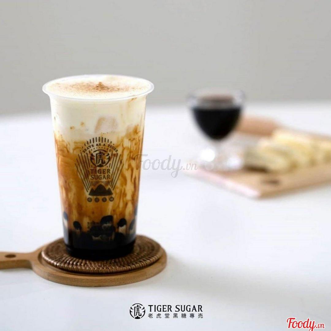 uong-nau-sua-tuoi-kem-cheese-tiger-sugar-m