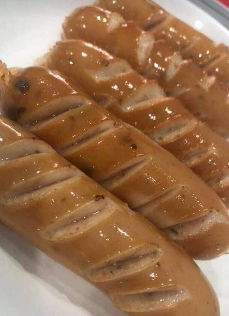 xuc-xich-ga-nam-1-chiec