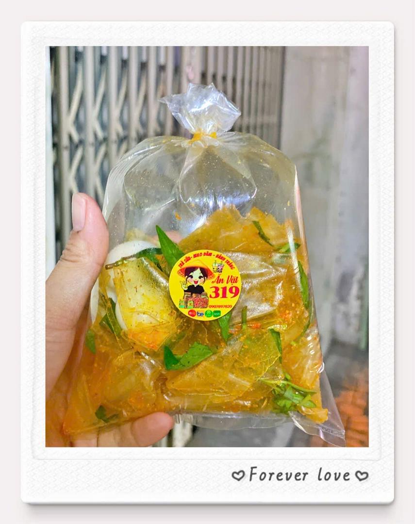 Bánh tráng dẻo muối nhuyễn sate rau răm( 4 trứng) 