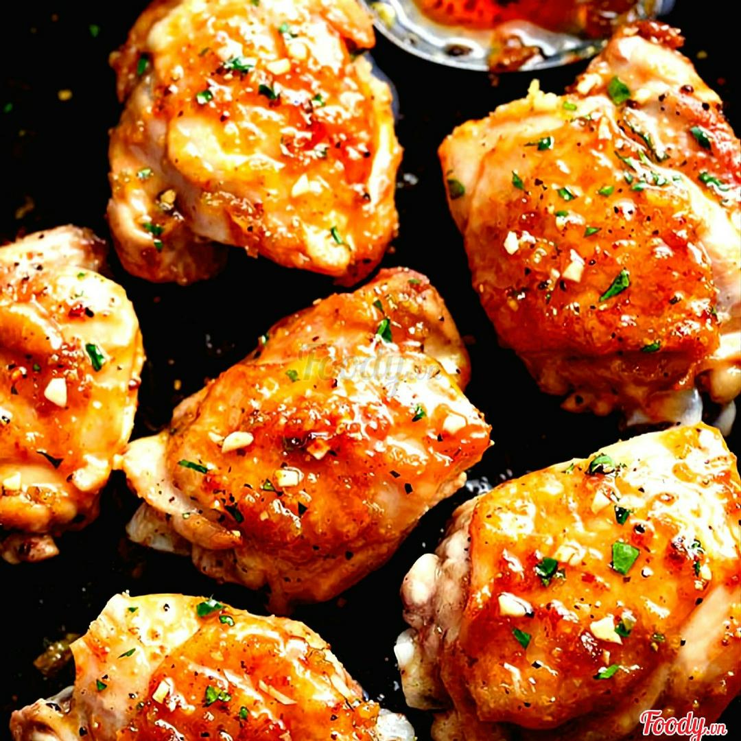 ga-sot-nuoc-tuong-khong-xuong-1-con