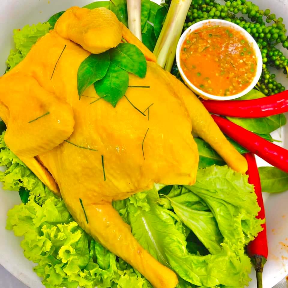 ga-u-muoi-hoa-tieu-nguyen-con-khong-chat-kem-3-hu-sot-cham-muoi-hoa-tieu