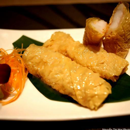 tom-chien-au-hu-ky