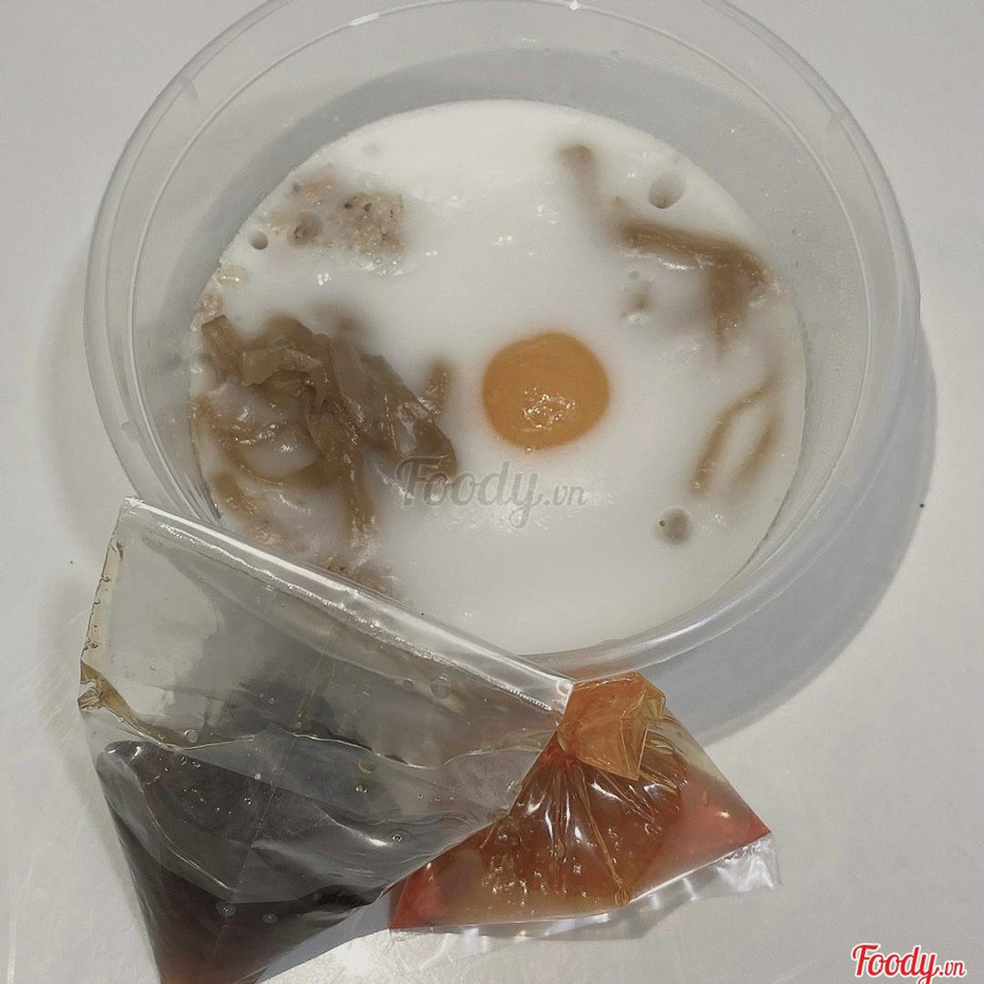 banh-uc-thit-bam-trung-muoi