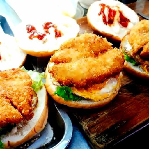 hamburger-tom-gion-op-la