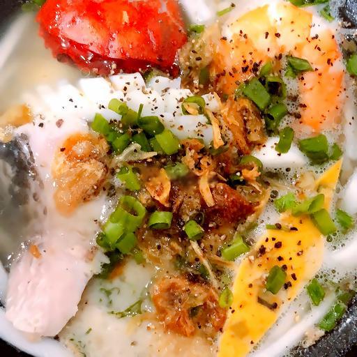 banh-canh-tho-cua-ong