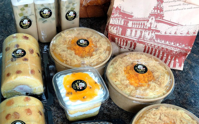 sophia-bakery-bong-lan-trung-muoi-banh-ngot