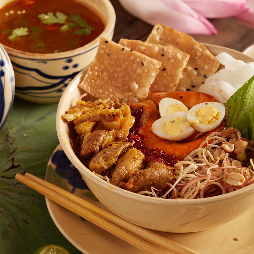 mi-quang-tom-thit-nuoc