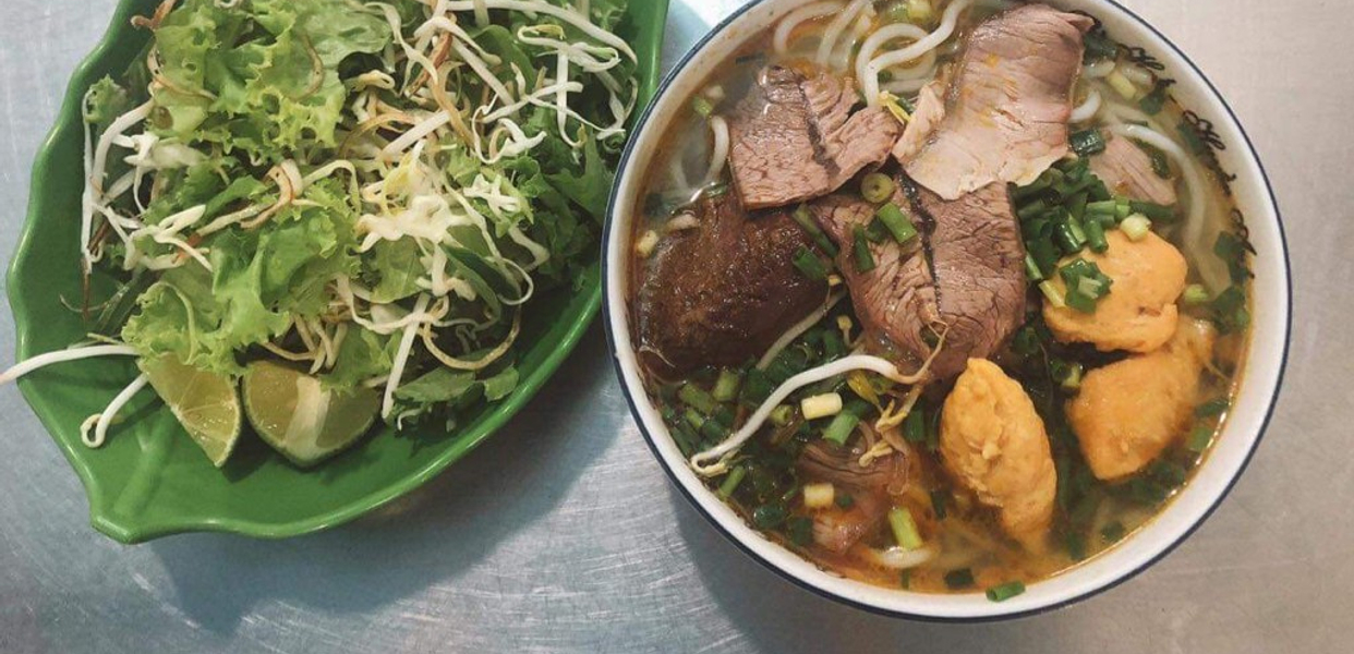 huyen-anh-bun-bo-hue-truong-inh