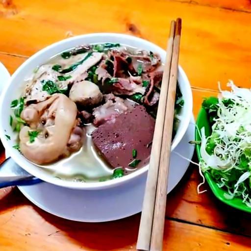 bun-bo-hue-to-thuong