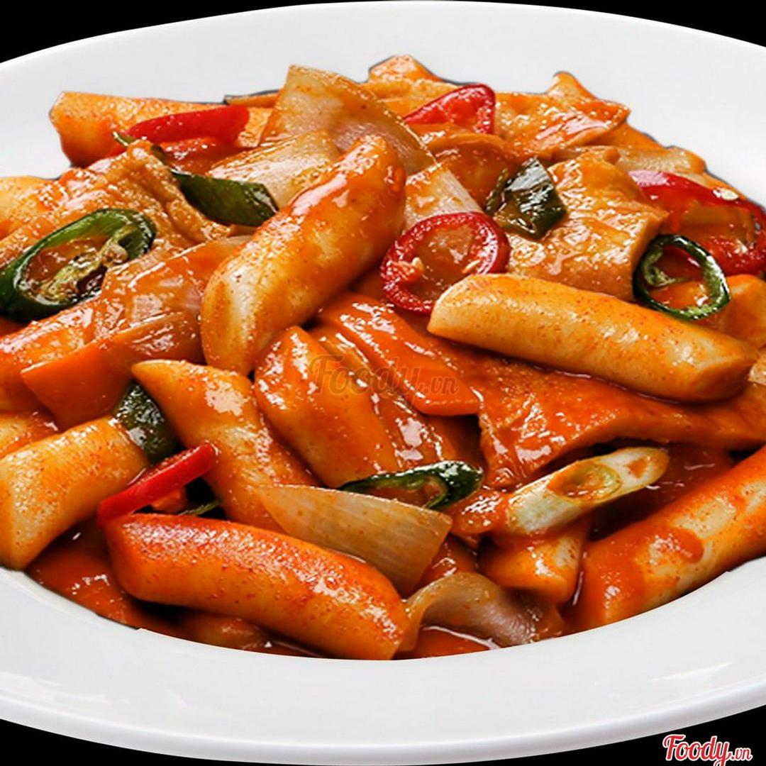 tokbokki-truyen-thong-cay