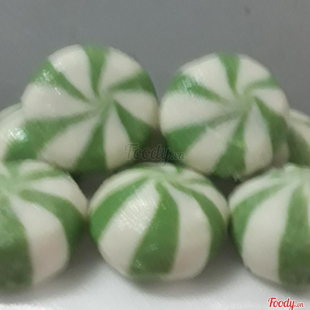 banh-bao-nhim-trung-muoi-pho-mai