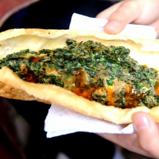 banh-mi-1-trung-ngai-cuu