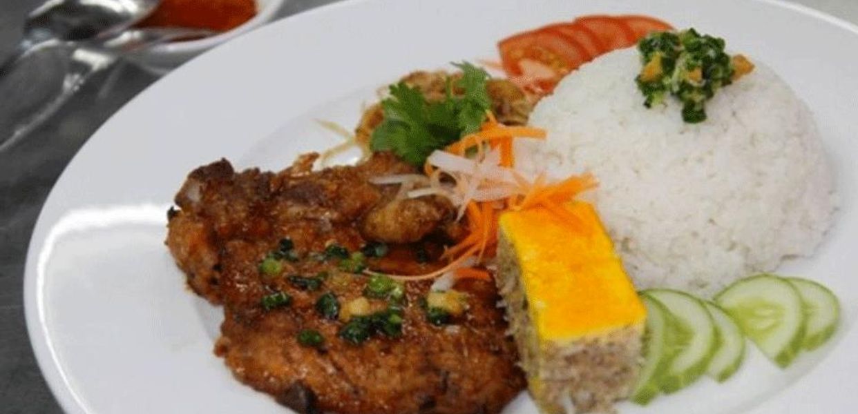 com-tam-vu-tran-hung-ao