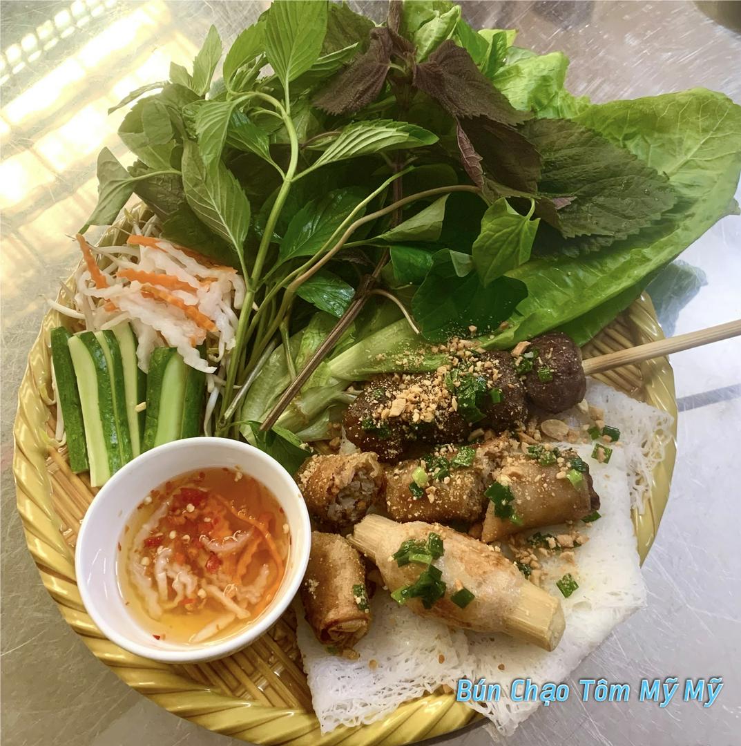 banh-hoi-cuon-b-my-my-phan-1-nguoi